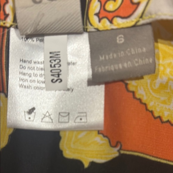 Melanie Lyne Colorful 100 percent silk skirt with Ornate Patterns - Picture 4 of 9